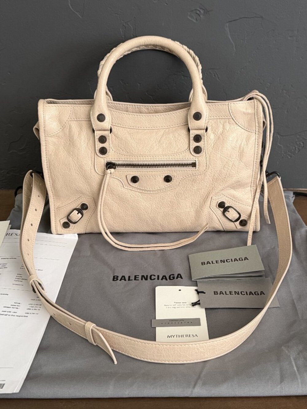 New Balanciaga Le City Small